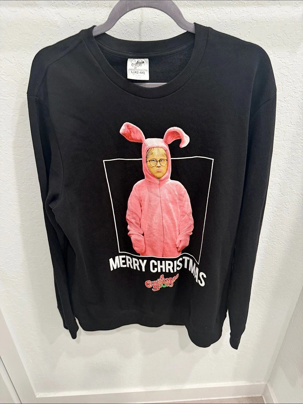 A Christmas Story Ralphie Pink Bunny Sweatshirt L NWT 2020